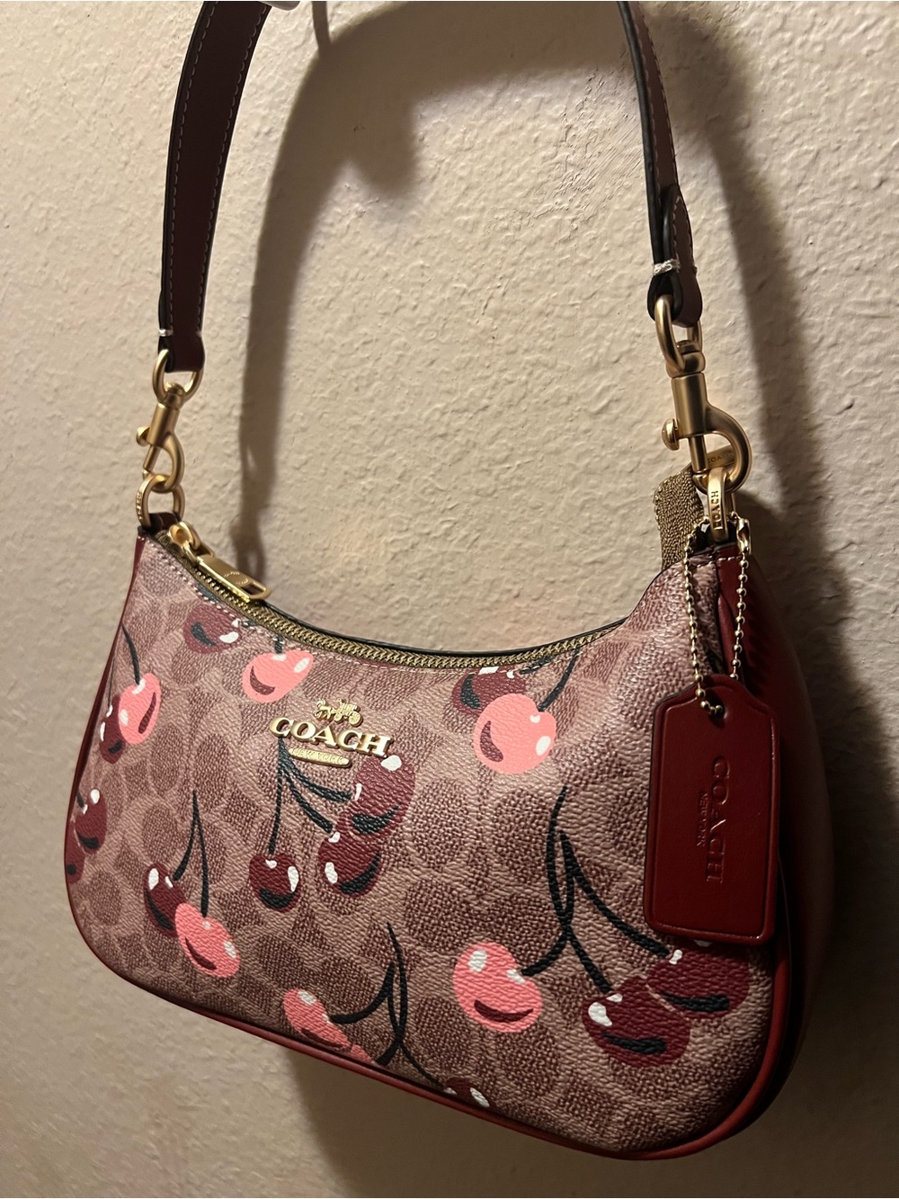 Coach Pink Cherry Signature Canvas Shoulder Bag - Picture 2 of 3